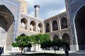 49 Samarcanda - madrasa Ulug Beg, cortile
